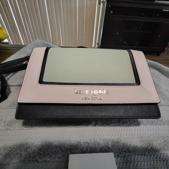 Kate Spade Cameron Colorblock Blue,Green  white Silver Soffiano Leather.Gorgeous - Picture 5 of 7